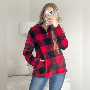 NWOT Pink Lily Glittering South Red Buffalo Plaid
Quarter Zip Pullover